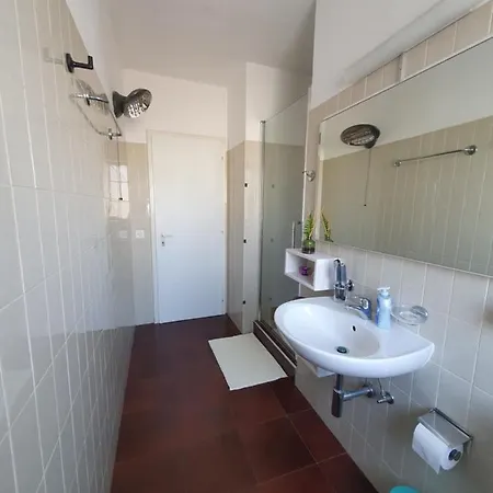 Charming Penthouse Near Lejlighed Chiasso